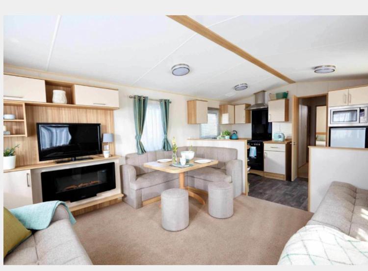 Ajl Caravan Rentals Тернберри Экстерьер фото